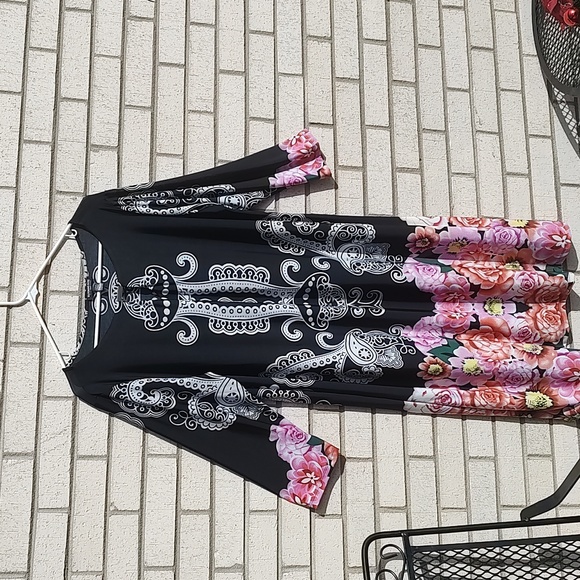 Multi Color Dress - Picture 3 of 11